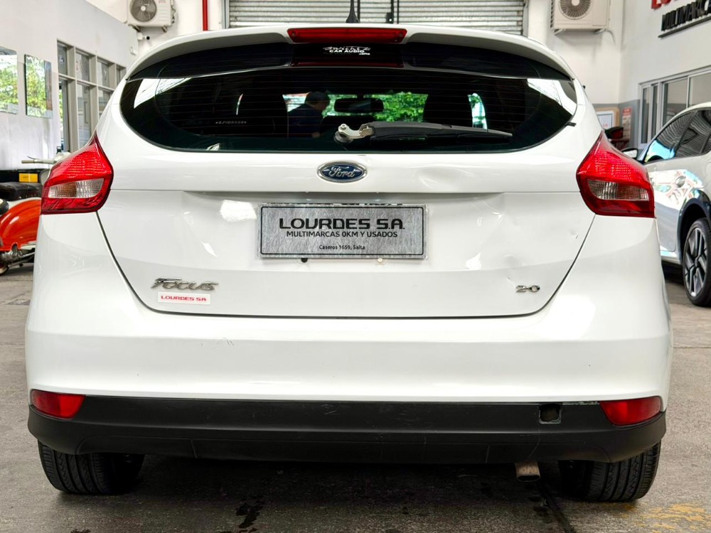 Ford FOCUS SE MT — foto 9